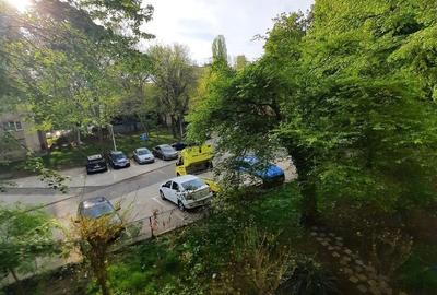 Apartament cu 3 camere semidecomandat în Tineretului - 18