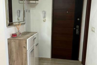 Apartament cu 3 camere decomandat în Fratelia - 4