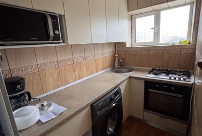Apartament cu 3 camere decomandat în Brâncoveanu - 1