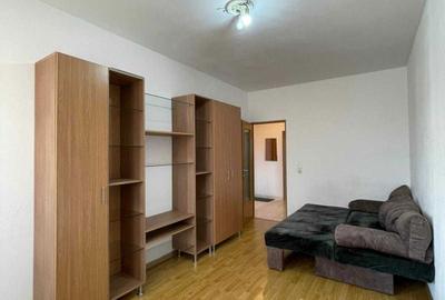 Garsonieră decomandată în Lazaret - 1