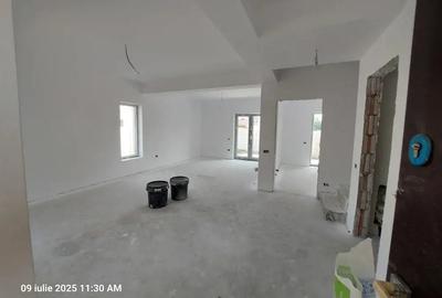 Vand vila individuala cuplata (duplex) intr-un complex reziden?ial exclusivist! Prima deja vanduta ! Vand vila individuala cuplata (duplex) intr-un complex reziden?ial exclusivist! Prima deja vanduta ! - 7