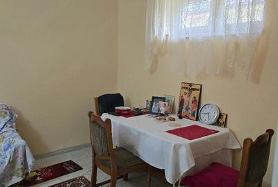 Casă cu 2 camere cu Teren 3040 Mp în Central