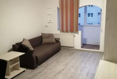 Apartament cu 2 camere în Tractorul - 1