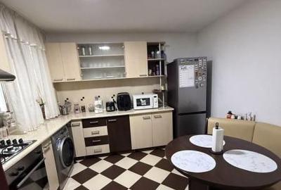 Apartament cu 3 camere semidecomandat, mobilat în Rahova - 4