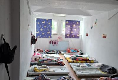 Casă cu 7 camere cu Teren 300 Mp în Tineretului - 12