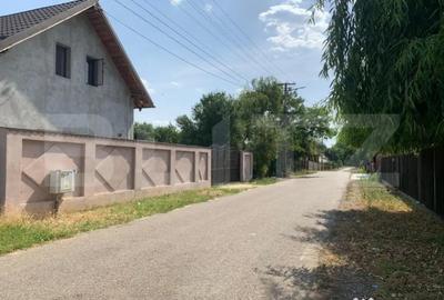 Casă cu 3 camere cu Teren 534 Mp în Central - 7