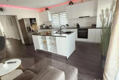 Casă cu 5 camere cu Teren 303 Mp în Moșnița Veche - 8