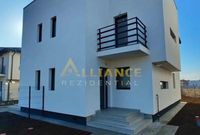 Casă cu 3 camere cu Teren 200 Mp în Berceni - 2