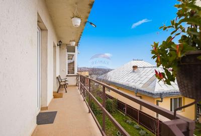 Apartament spatios cu 5 camere de vanzare I Comision 0% - 27