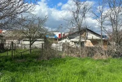Casă cu 2 camere cu Canalizare în Valu lui Traian - 8