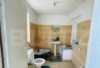 Casa pretabila activitati comerciale, 300 mp, zona Izvorul r - 8