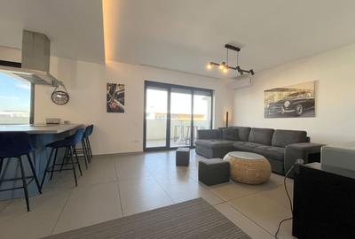 Apartament cu 3 camere semidecomandat, mobilat în Dumbrăvița - 1