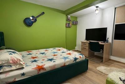 Casă cu 7 camere cu Teren 186 Mp în Rahova - 16