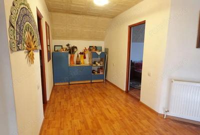 Casă cu Teren 18 Mp în Cătălina - 8