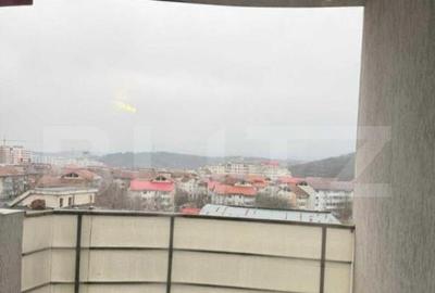 Apartament cu 2 camere decomandat în Nicolina