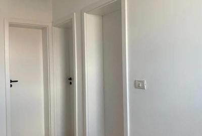 Casă cu 4 camere în Central - 2