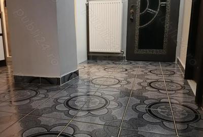 Vand apartament decomandat cu 3 camere, micro 16. - 10