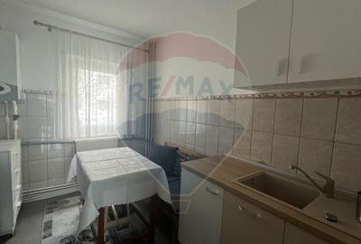 Apartament 4 camere + centrala proprie: str Baltagului - 13 septembrie - 13