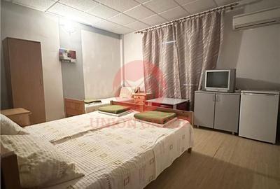 Spațiu comercial, de 450 mp, în Nord - 11