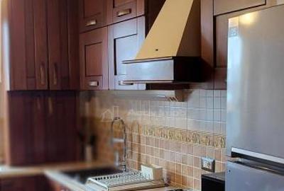 Casă cu 5 camere cu Teren 125 Mp în Central - 3