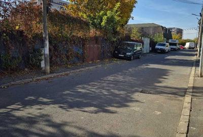 Casă cu 6 camere cu Teren 660 Mp în Apărătorii Patriei - 7