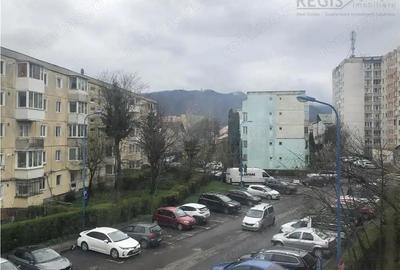 Vanzare 3 Camere Circular la etaj 2 , zona Grivitei - 2