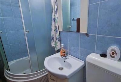 Garsoniera mobilata si utilata, loc de parcare platit. Zona Tractorul in apropie - 7