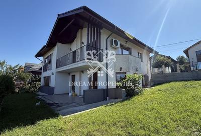 Casa individuala de inchiriat, 240 mp, teren 300 mp, zona Sannicoara - 1