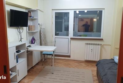 Apartament cu 3 camere decomandat în Rahova - 4