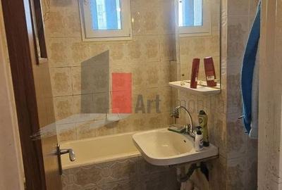 Apartament 3 camere Titan liceul Dante - 10