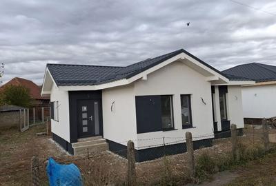 Casă cu 4 camere în Central - 5