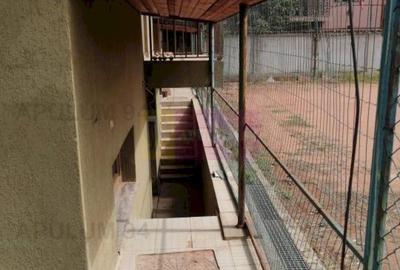 Casă individuală cu 12 camere decomandat cu Teren 400 Mp în Ghencea - 12