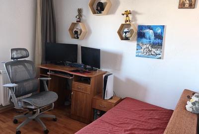 Apartament cu 3 camere decomandat în Astra - 7