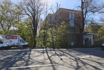 Birou, de 1,150 mp, în Titan - 1