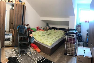 Apartament cu 2 camere semidecomandat, mobilat în Florești - 3