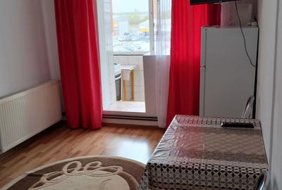 Apartament cu 2 camere semidecomandat în Micro 6 - 1