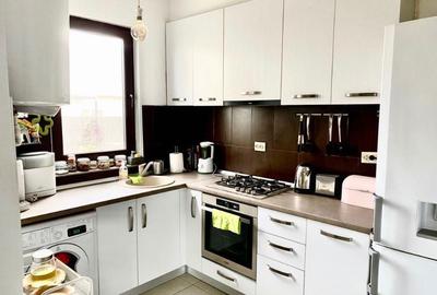 Casă cu 3 camere în Central - 2