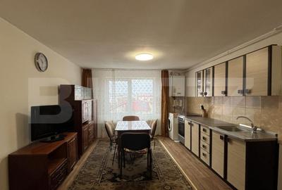 Apartament 3 camere, parcare, 50 mp, zona ?esul de sus - 1