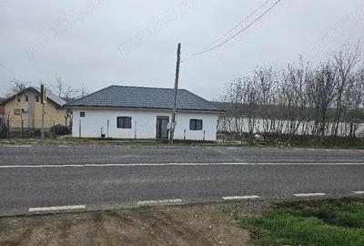 Casă cu Teren 600 Mp în Lehliu - 2