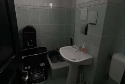 Apartament cu 4 camere decomandat, mobilat în Răcădău - 1