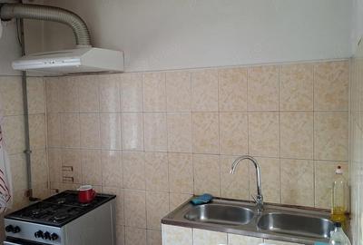 Apartament cu 3 camere decomandat în Lipovei - 6