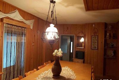 Casă cu 6 camere cu Teren 1000 Mp în Agapia - 5