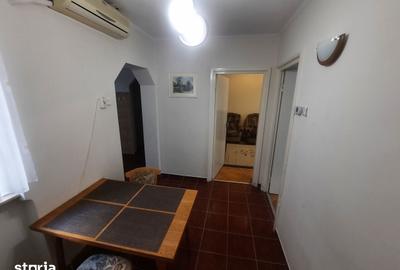 Apartament cu 3 camere decomandat în Burdea - 10