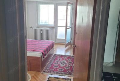 Apartament 2 camere, 2 balcoane, etaj 6, mobilat clasic, bulevardul Unirii - 2