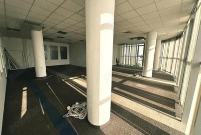 Spațiu comercial, de 130 mp, în Central