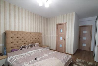 Apartament cu 4 camere decomandat în Burdujeni