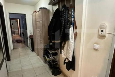 Apartament cu 3 camere semidecomandat, mobilat în Rovine - 9