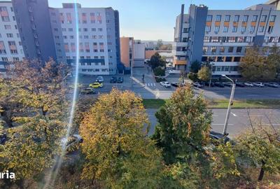 Apartament cu 3 camere decomandat în Central - 3