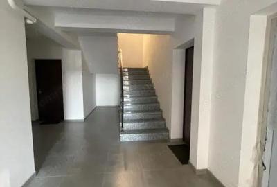 Apartament cu 3 camere decomandat în Siloz - 15