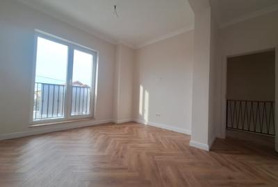 Duplex cu 5 camere cu Canalizare în Dumbrăvița - 17